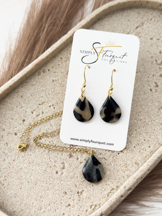 Black & Ivory Marble Teardrop Set