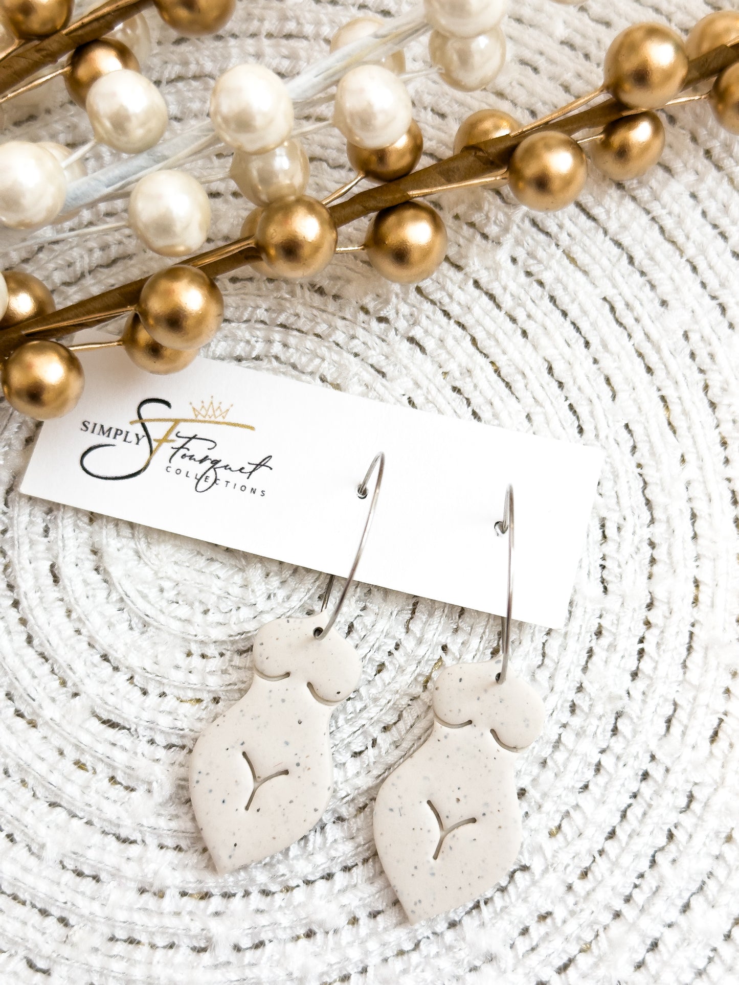 Simply Textured Feminine Earrings