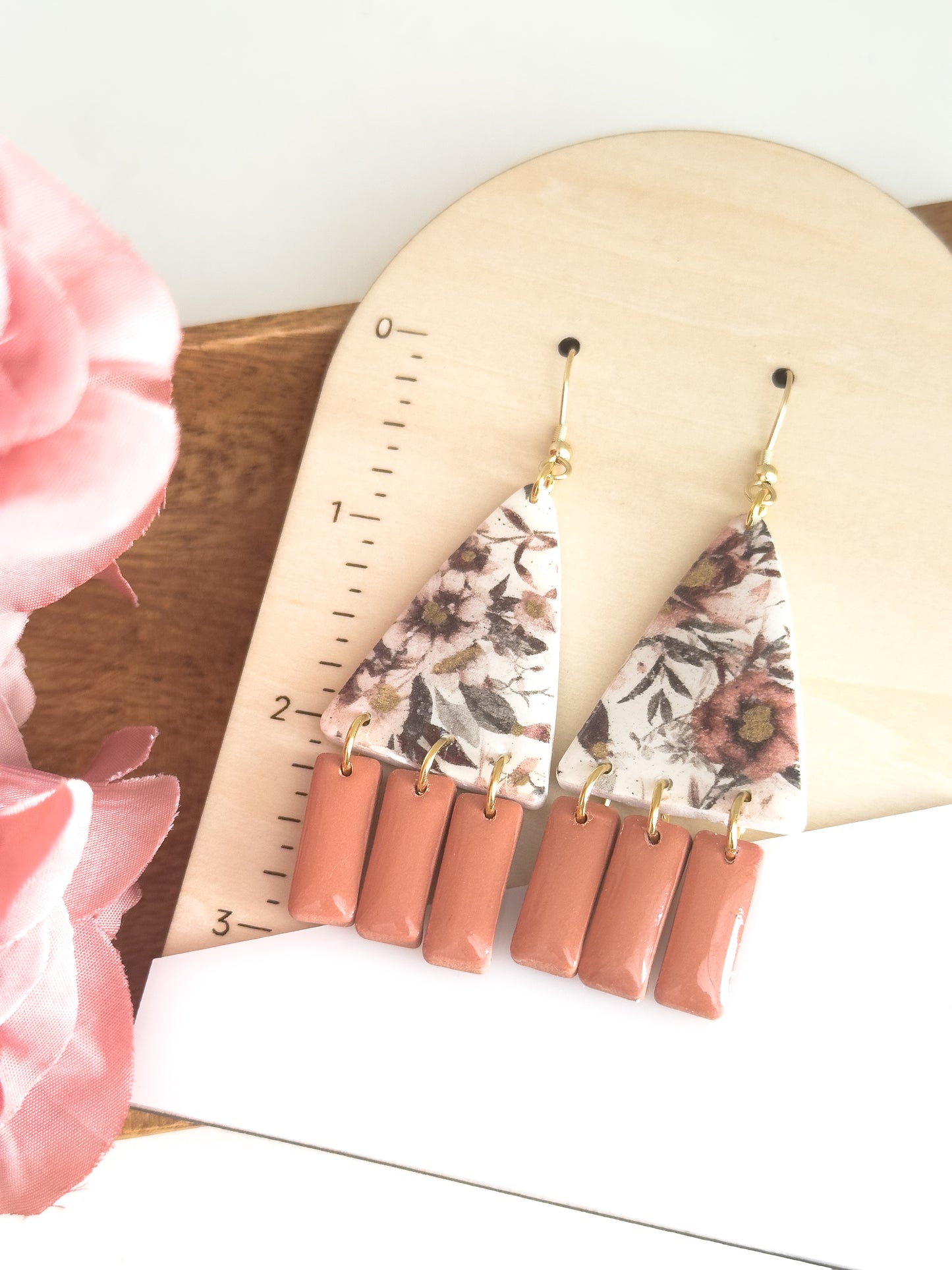 Cream Floral Triangle