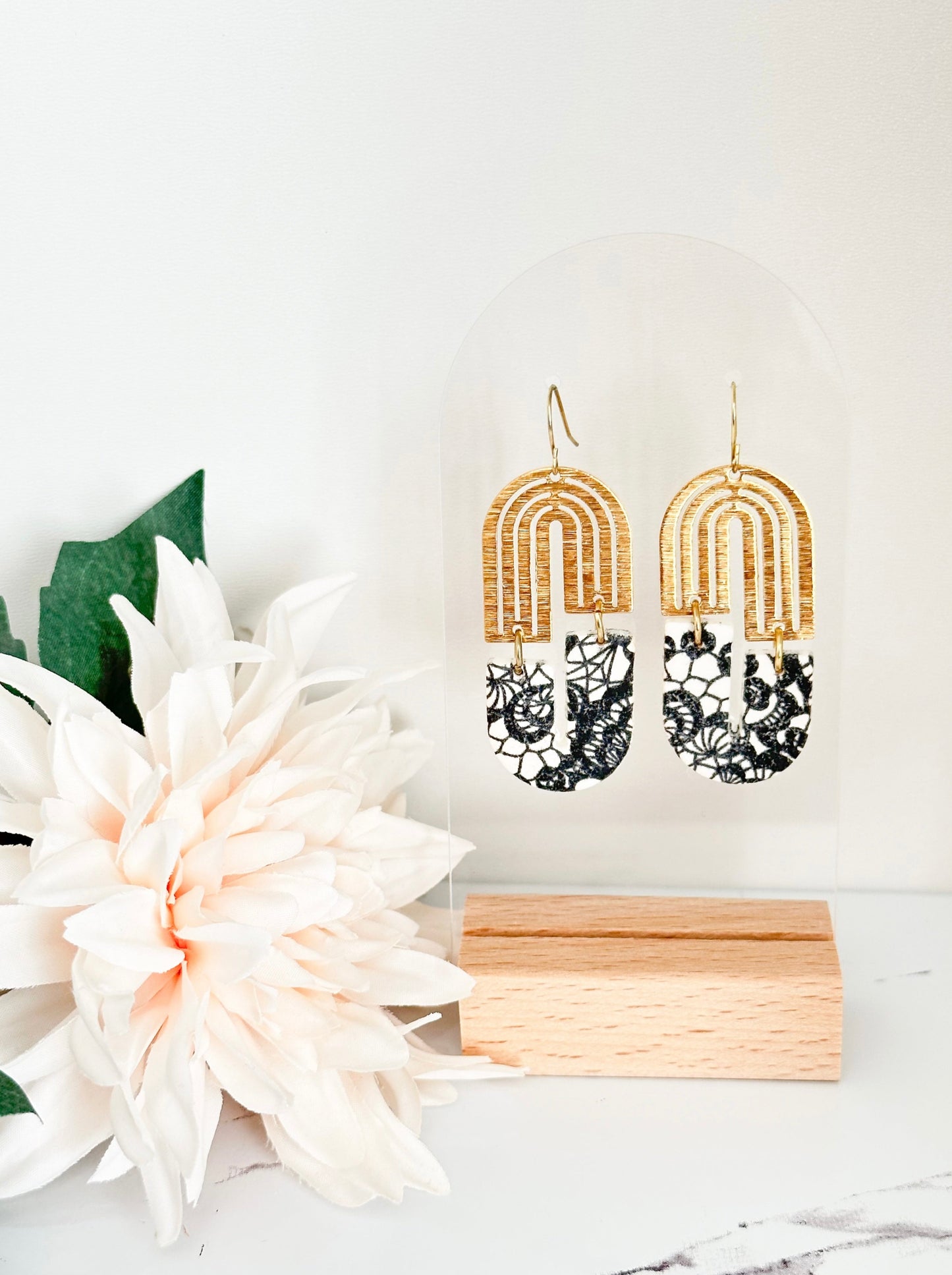 Gold and Black Floral (Gold)