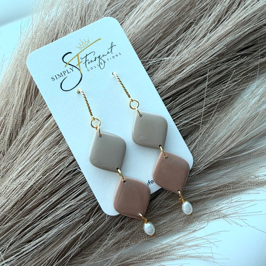 Adriana Earring